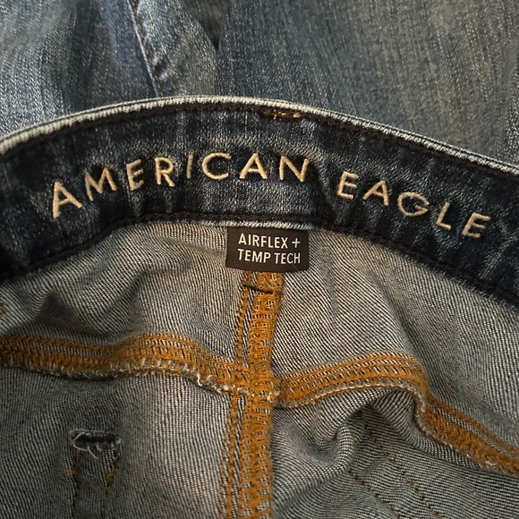 Men’s AE EUC skinny jean. 29/34 Perfect condition. Holes came patched. - Picture 6 of 8